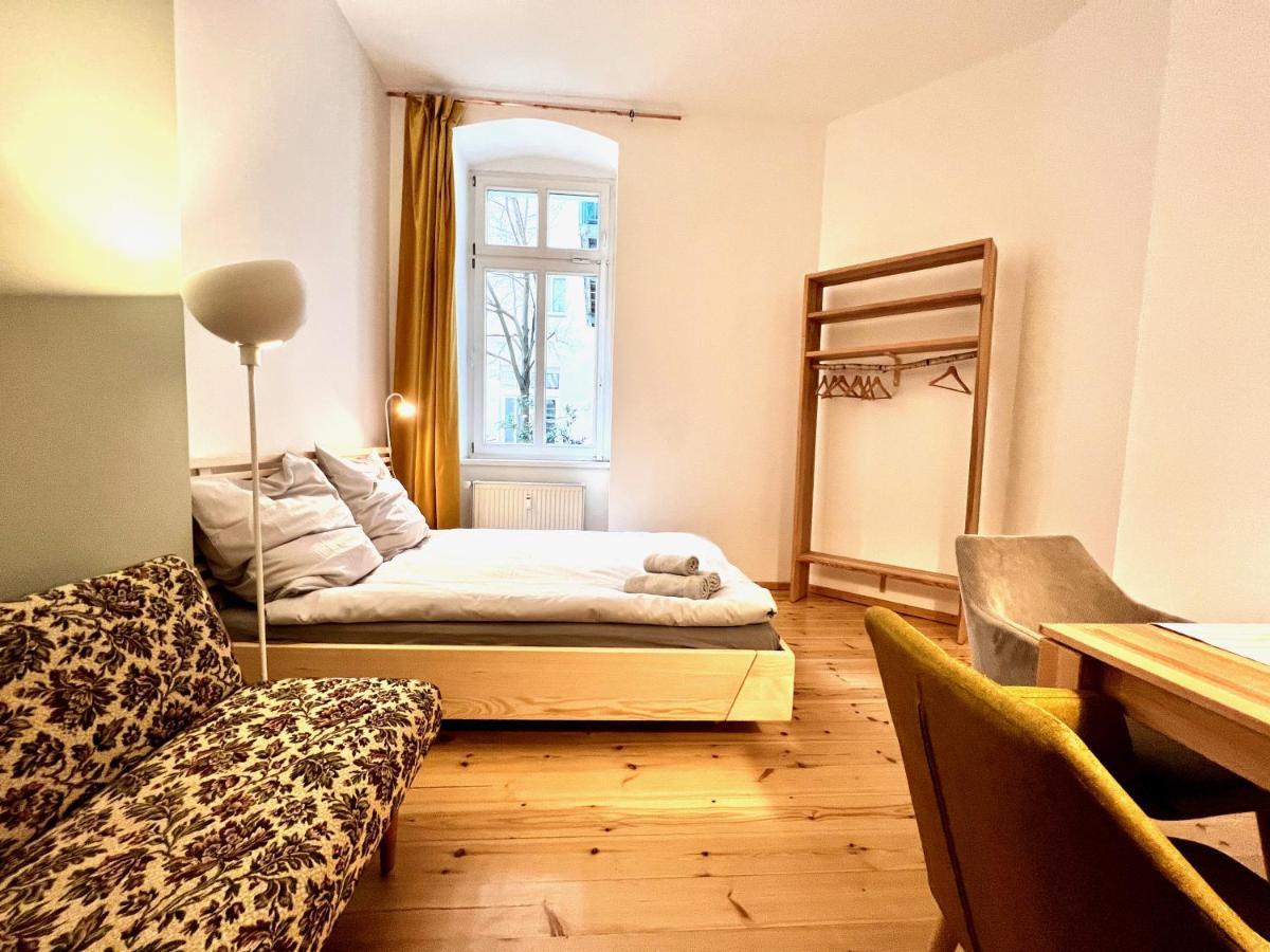 Gemuetliche 2-Zimmer-Wohnung Zentral Friedrichshain ベルリン エクステリア 写真