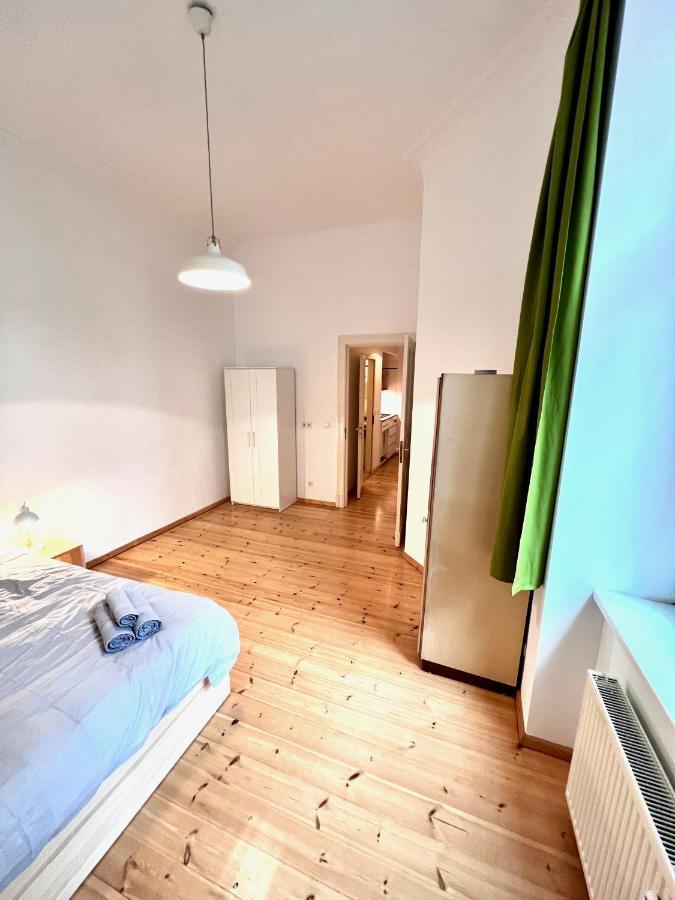 Gemuetliche 2-Zimmer-Wohnung Zentral Friedrichshain ベルリン エクステリア 写真