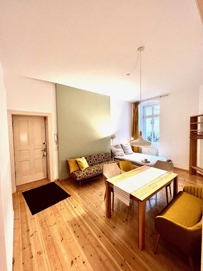 Gemuetliche 2-Zimmer-Wohnung Zentral Friedrichshain ベルリン エクステリア 写真
